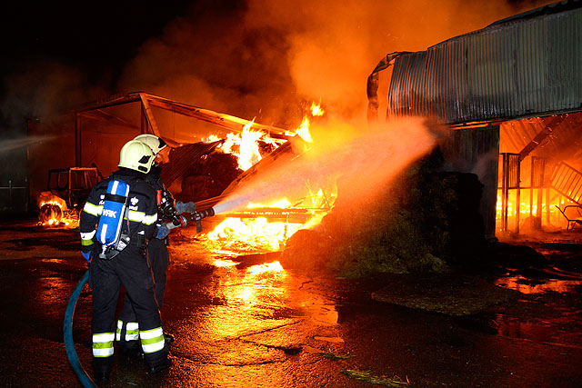 2014/146/GB 20140628a 038 Middelbrand renbaan Schipholweg.jpg